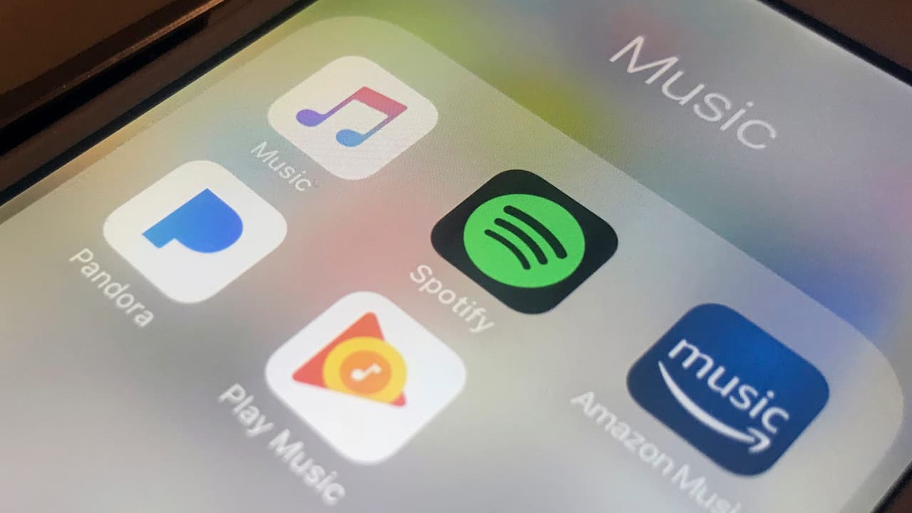 Apple Music vs. Amazon Music