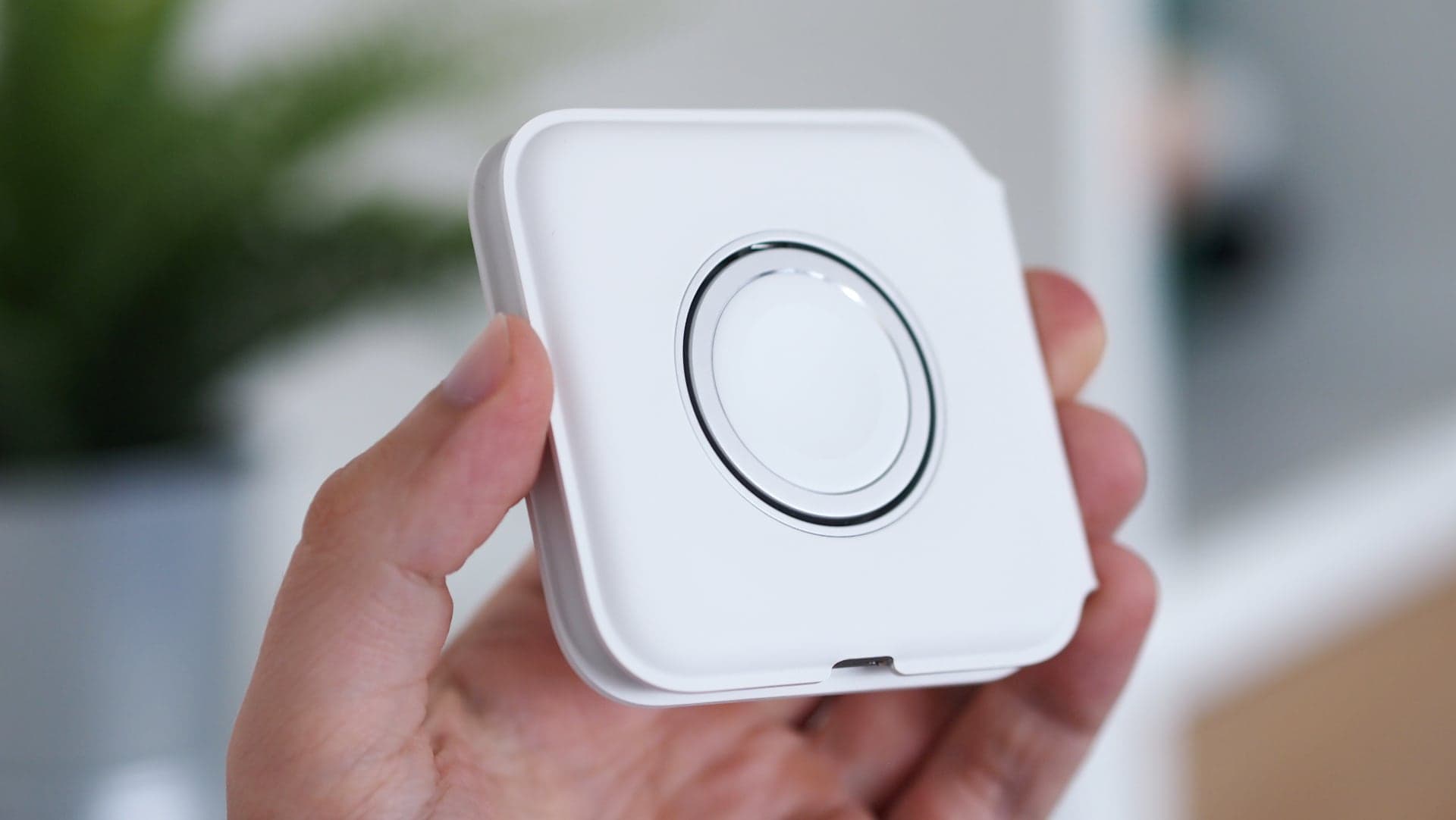 Apple dvojitá nabíječka MagSafe recenze