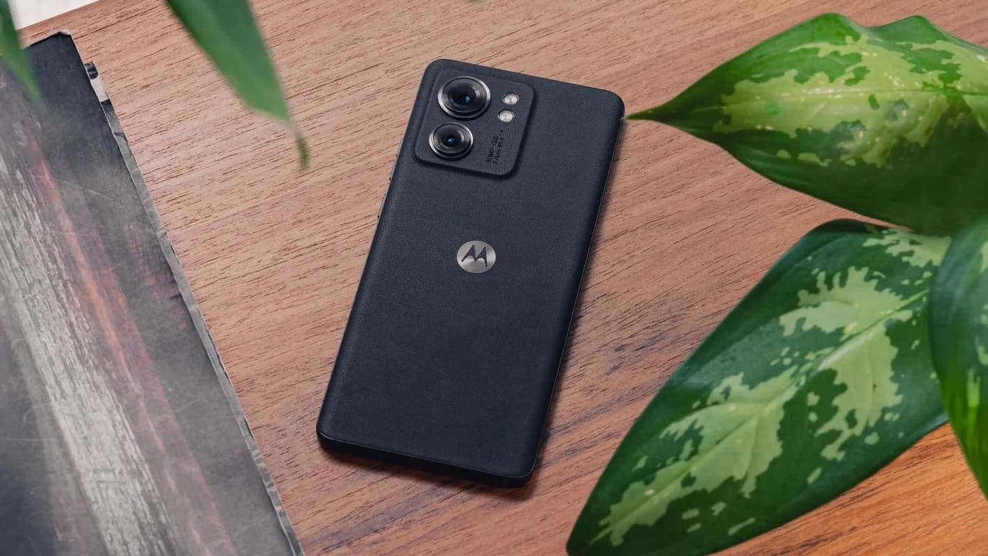 Motorola Edge (2023)