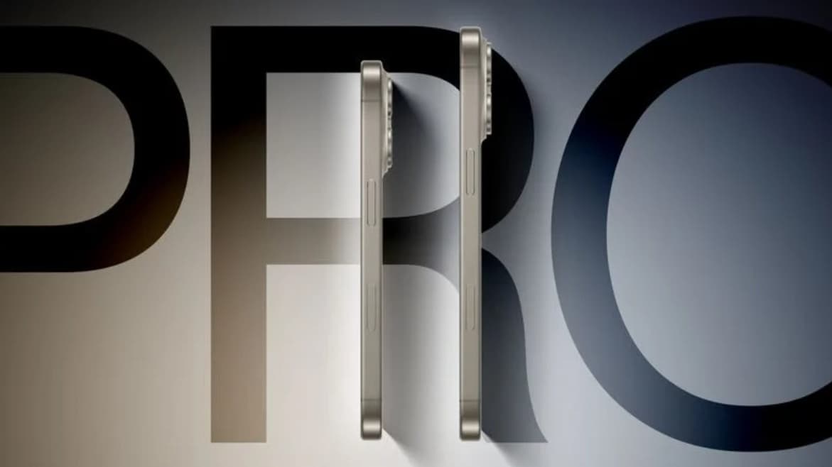 Makety ukazují možnou podobu iPhonu 16 Pro a Pro Max s novým tlačítkem Capture na pravém boku | foto: MacRumors