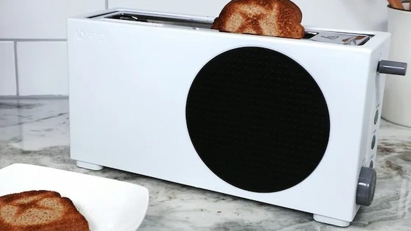 Microsoft prodává tento topinkovač ve tvaru Xboxu Series S