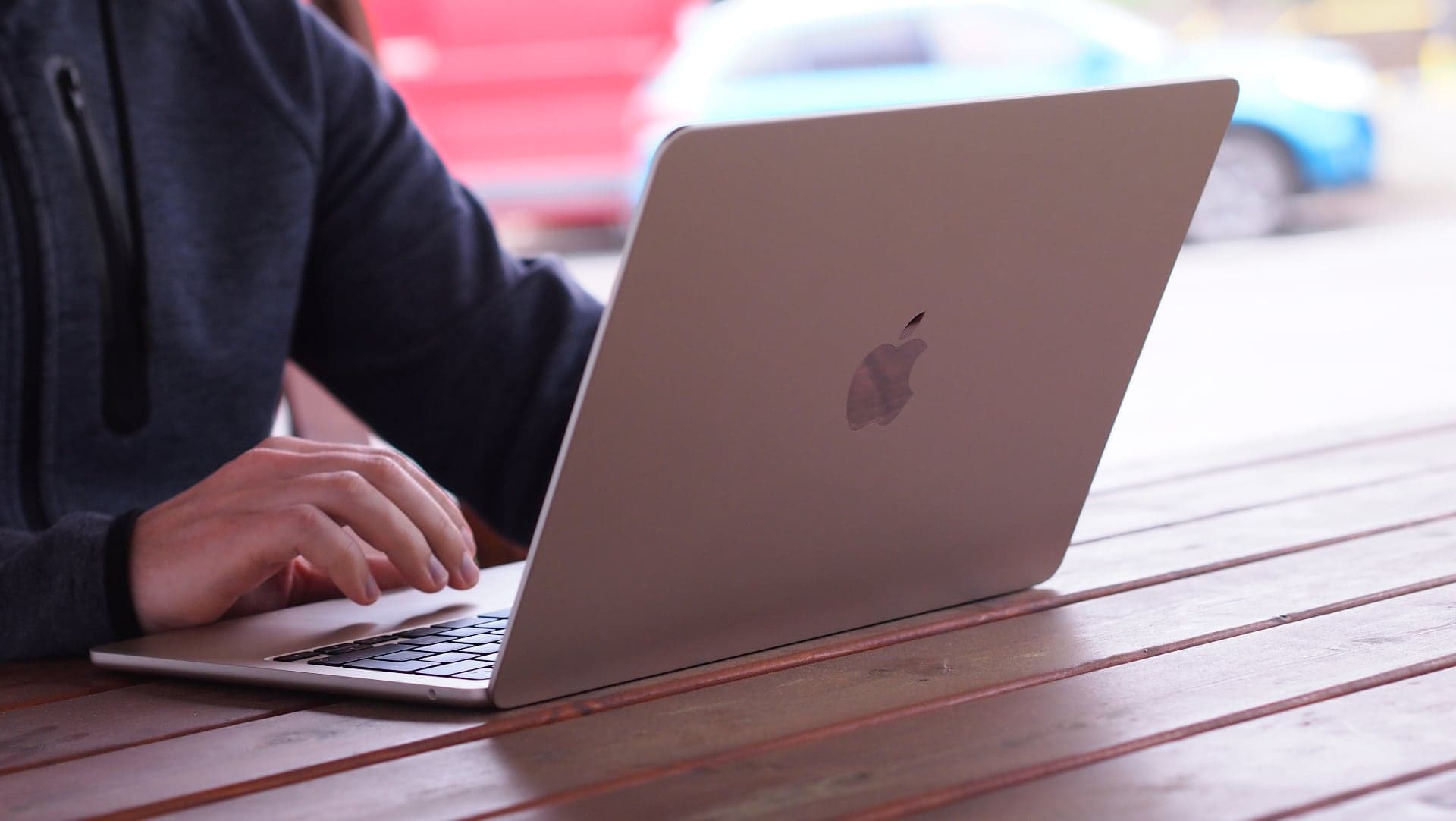 Apple MacBook Air (M3, 2024) recenze