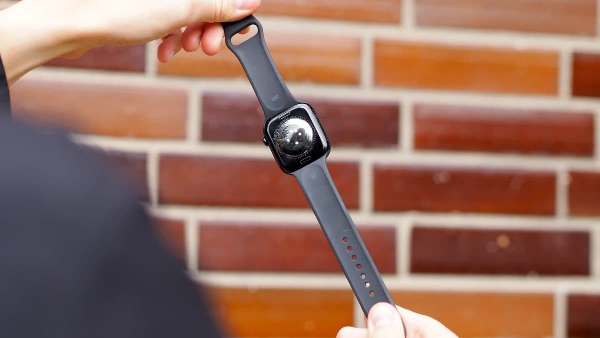 Apple Watch Series 10 | foto: Luboš Srb