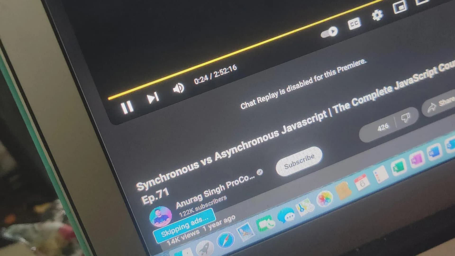 Téměř tří hodinová nepřekročitelná reklama na YouTube | foto: Slip6572, Reddit