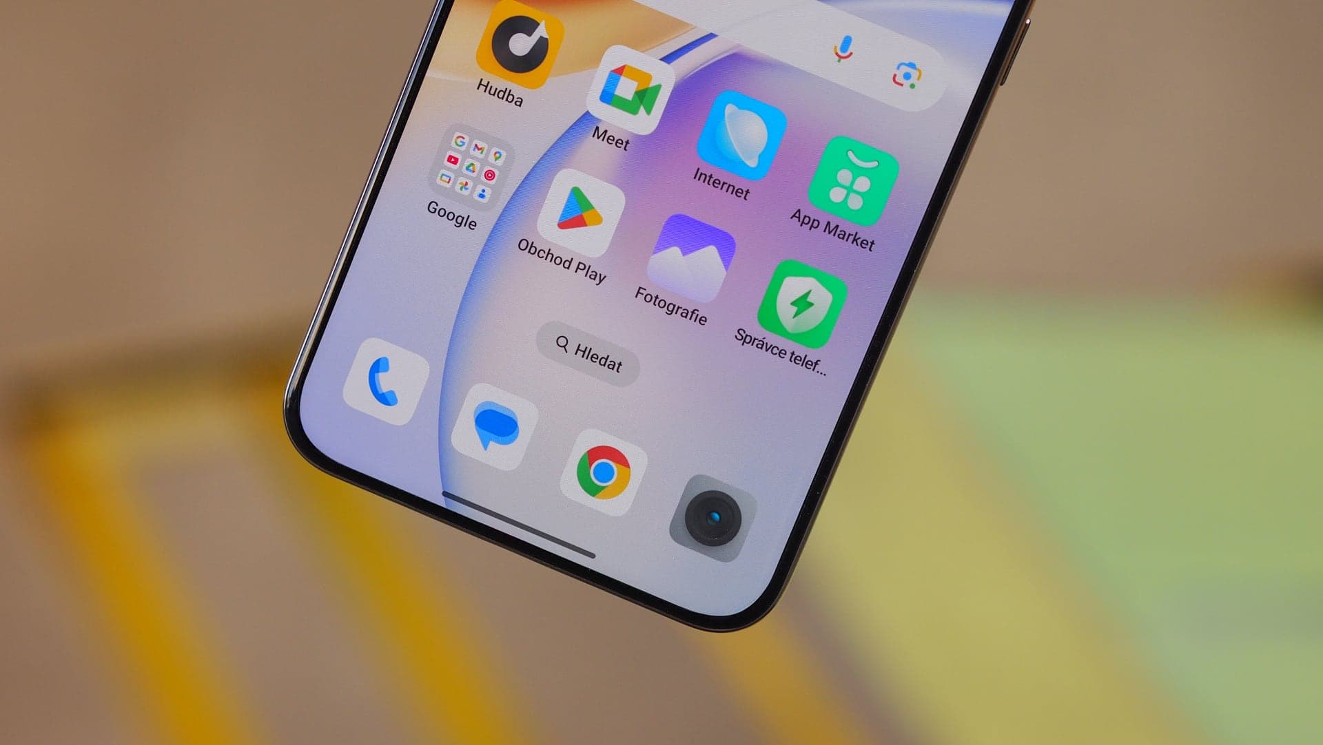 Realme 14 Pro+, displej | foto: Luboš Srb