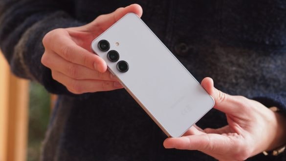 Samsung odhalil, kdy vydá One UI 9 pro telefony řady Galaxy S25, Fold 7 a Flip 7