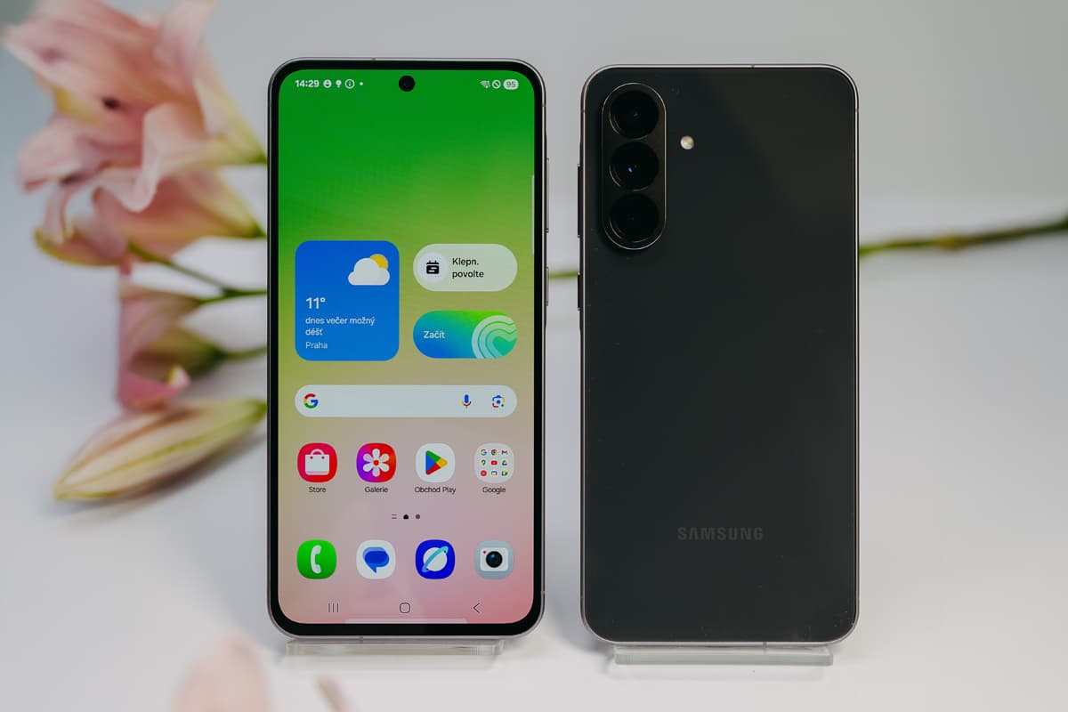 Samsung Galaxy A56 | foto: Mobil Pohotovost