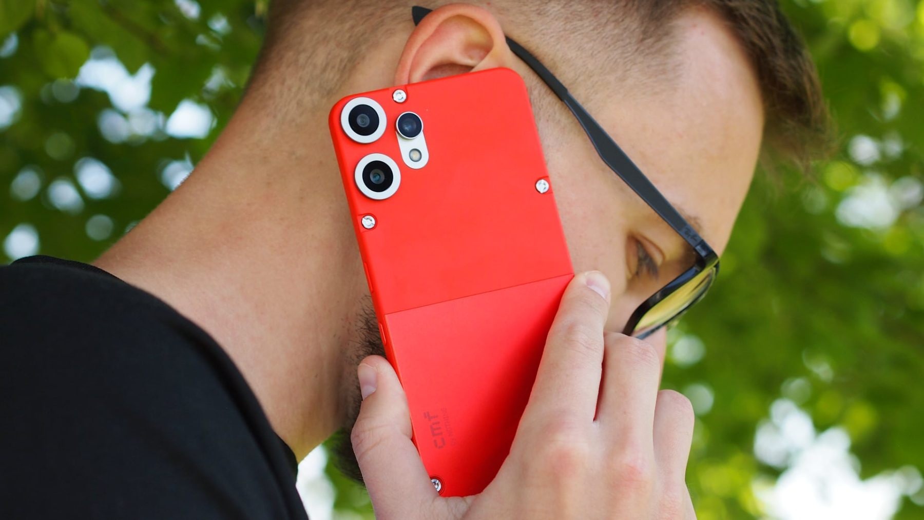 Telefonování s mobilem CMF Phone 2 Pro | Zdroj: Luboš Srb