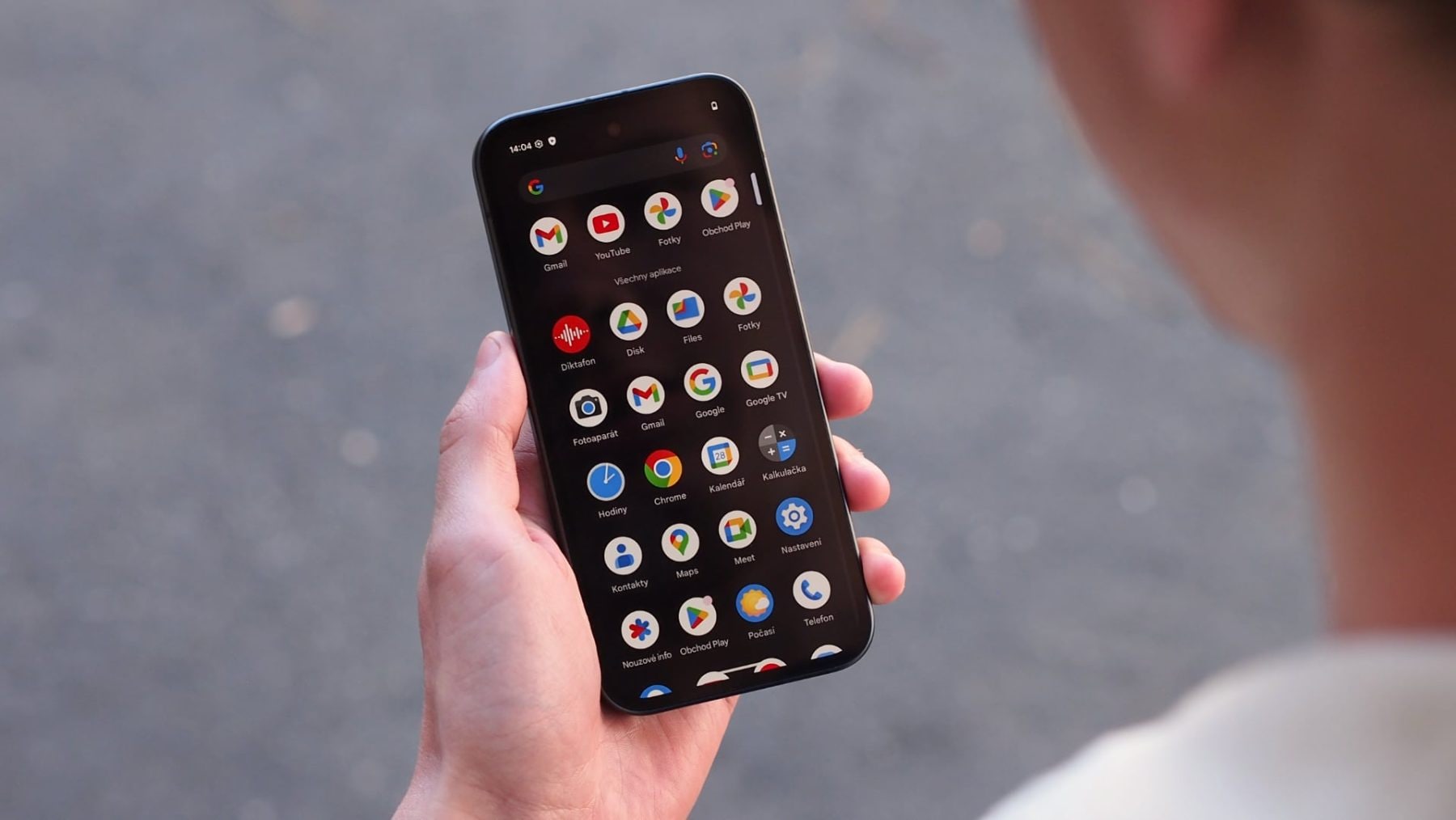 Google Pixel 9a, displej | foto: Luboš Srb