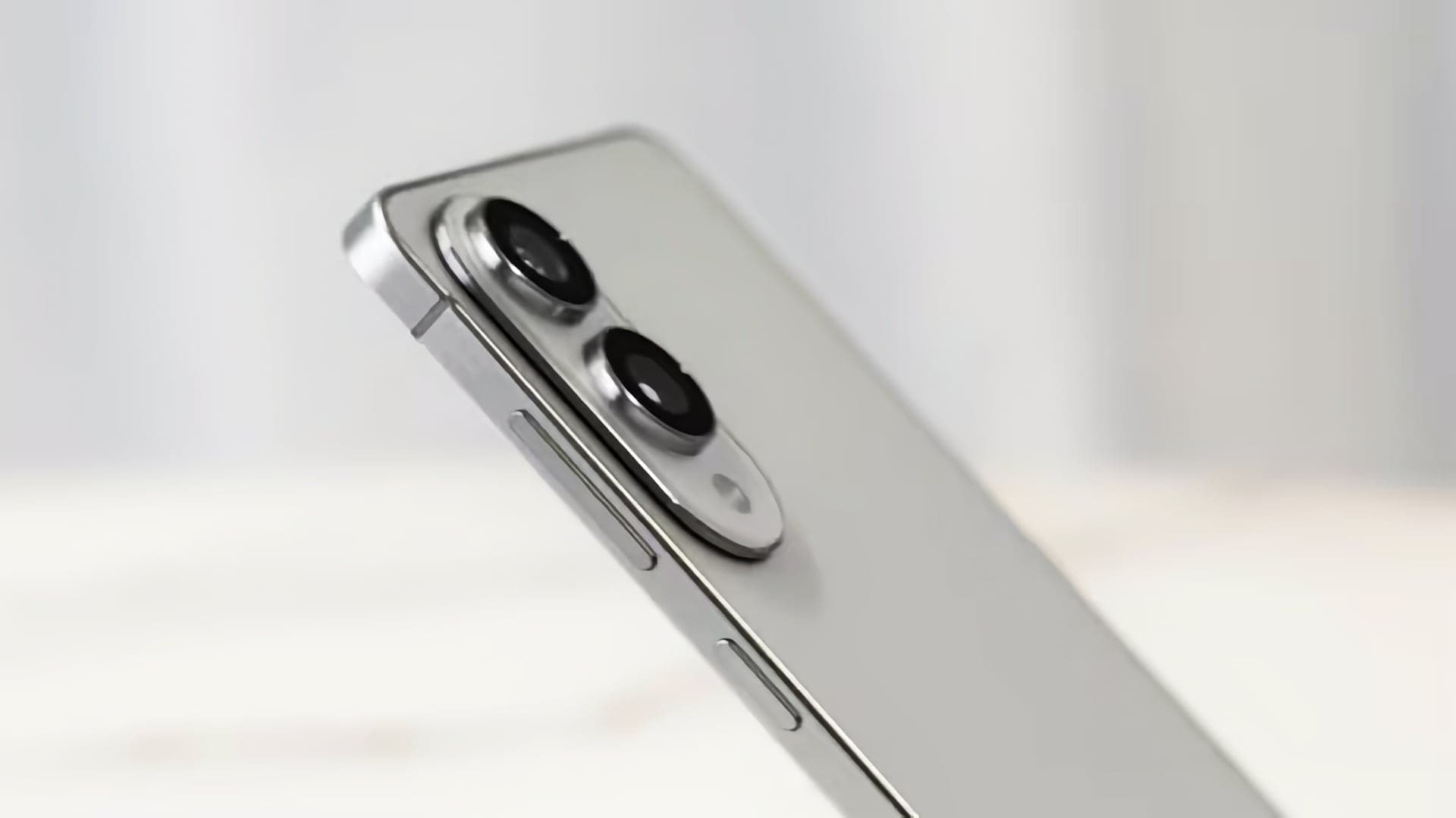 Samsung Galaxy S25 Edge | foto: Samsung