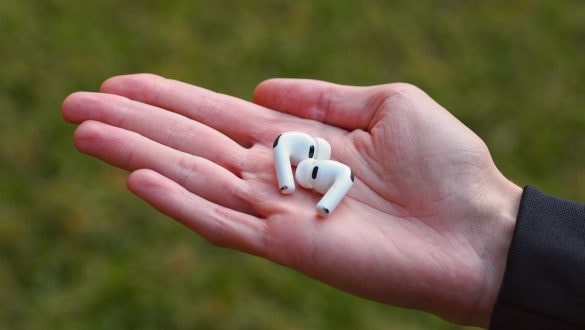 AirPods na Androidu? Objevil se způsob, jak si můžete užít všechny funkce