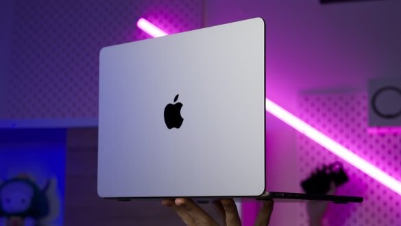 Apple má nový hit Black Friday. MacBook Air klesl na cenu, která tu ještě nebyla