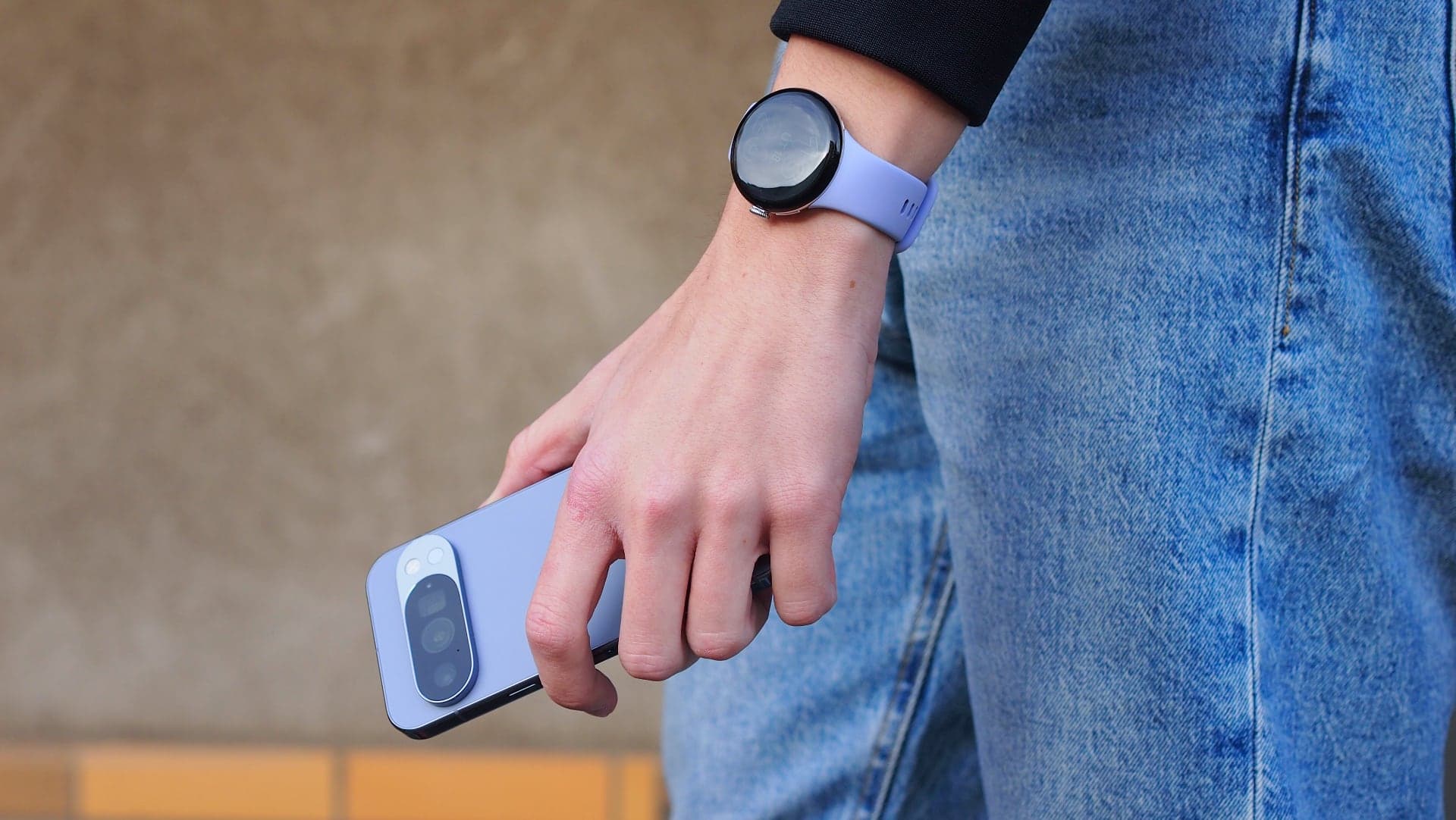 Google Pixel Watch 4 | Zdroj: Luboš Srb