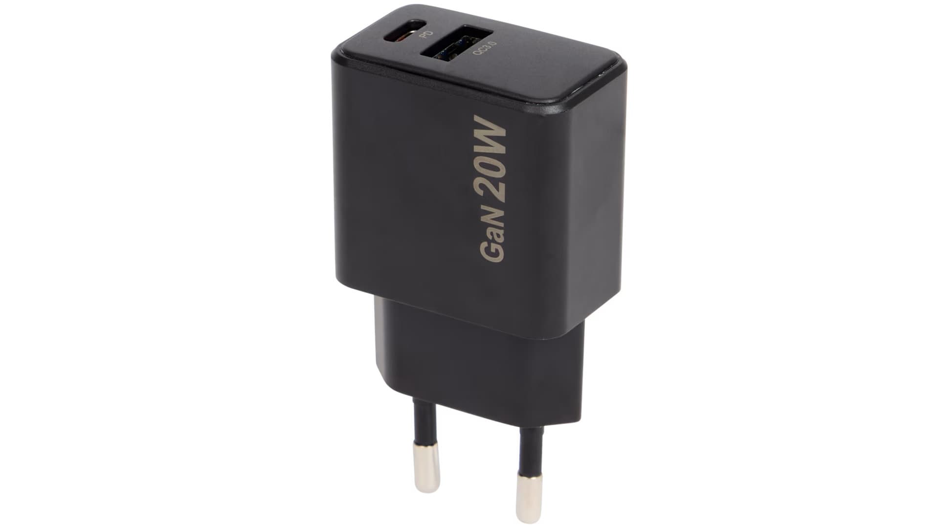 Nabíječka Re-load z Actionu | Zdroj: Action