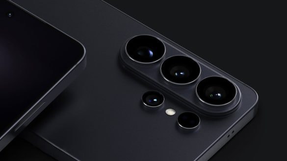 Samsung neudržel tajemství. Vrcholný model Galaxy S26 Ultra unikl na internet