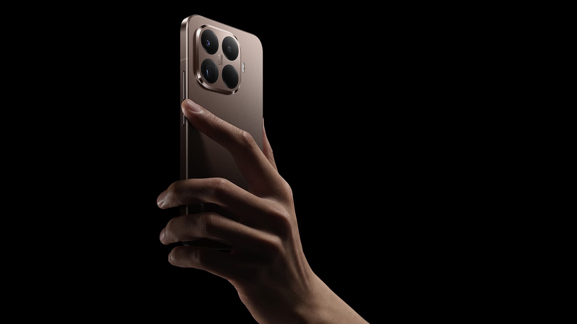 Xiaomi 15T v ruce | Zdroj: Xiaomi