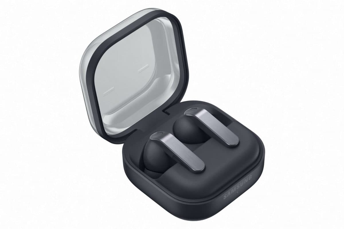 Samsung Galaxy Buds 4 Pro, černá varianta | Zdroj: Samsung