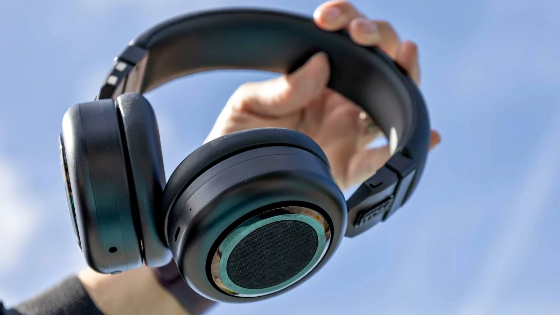 TDM Neo jsou sluchátka a Bluetooth reproduktor v jednom | Zdroj: Kickstarter