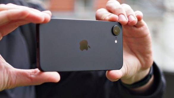 Fototest iPhone 17e – Stačí v roce 2026 jediný fotoaparát nebo Applu ujel vlak?