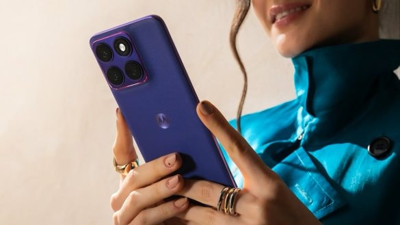 Datart má skvělý mobil zlevněný jen na 8 099 Kč. Češi dělají chybu, že o tom neví