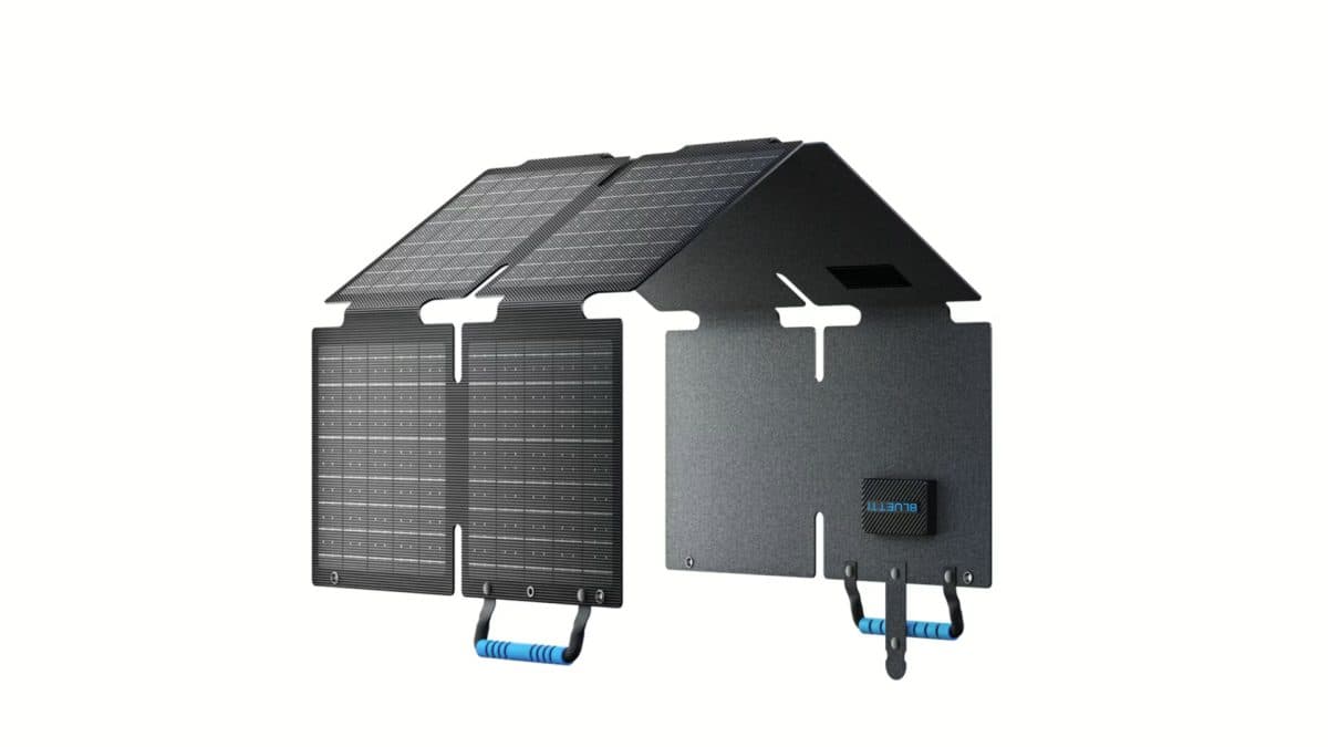 Solární panel BLUETTI PV60 | Zdroj: Decathlon