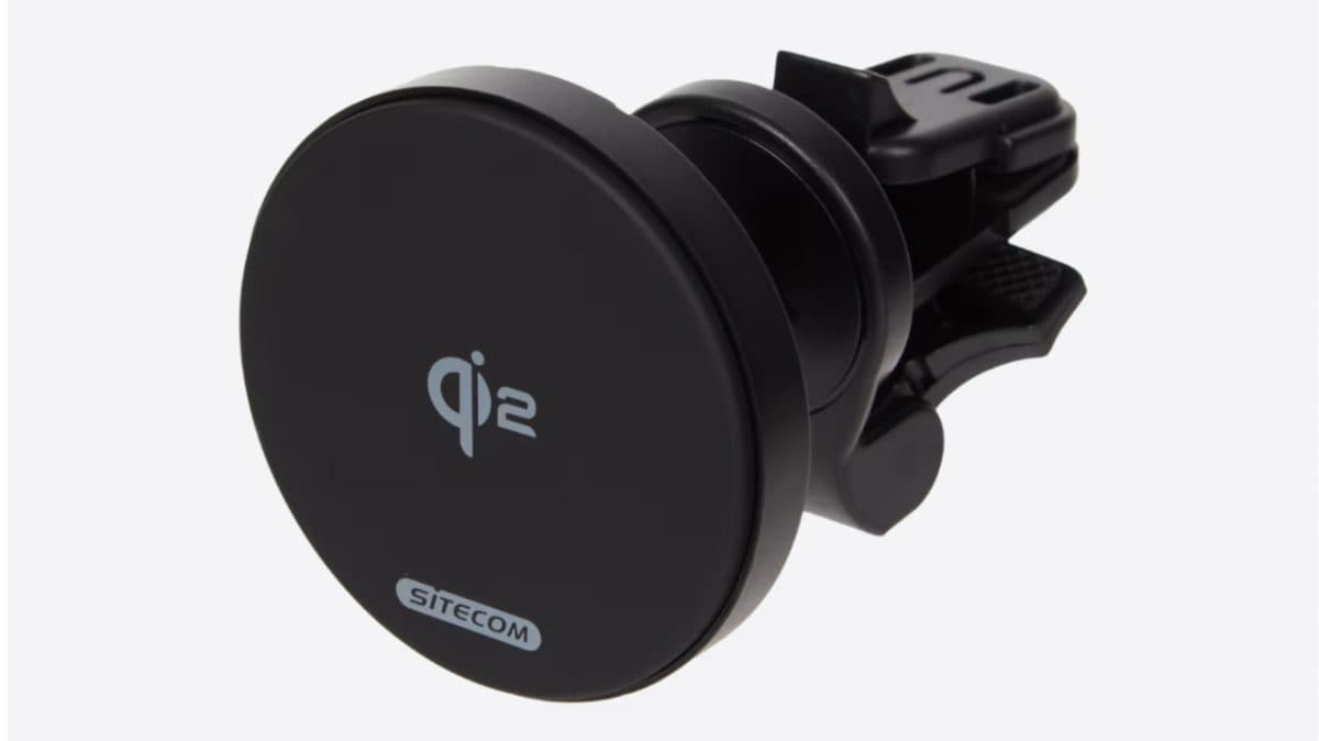 Bezdrátová magnetická auto nabíječka Sitecom | Zdroj: Action