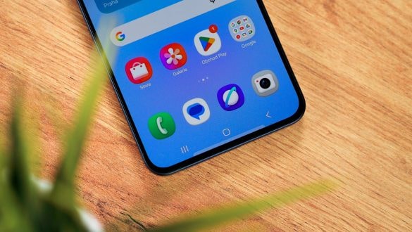 Samsung zvýšil ceny dalších telefonů. V Česku zdražily Galaxy A27, A37 i A57