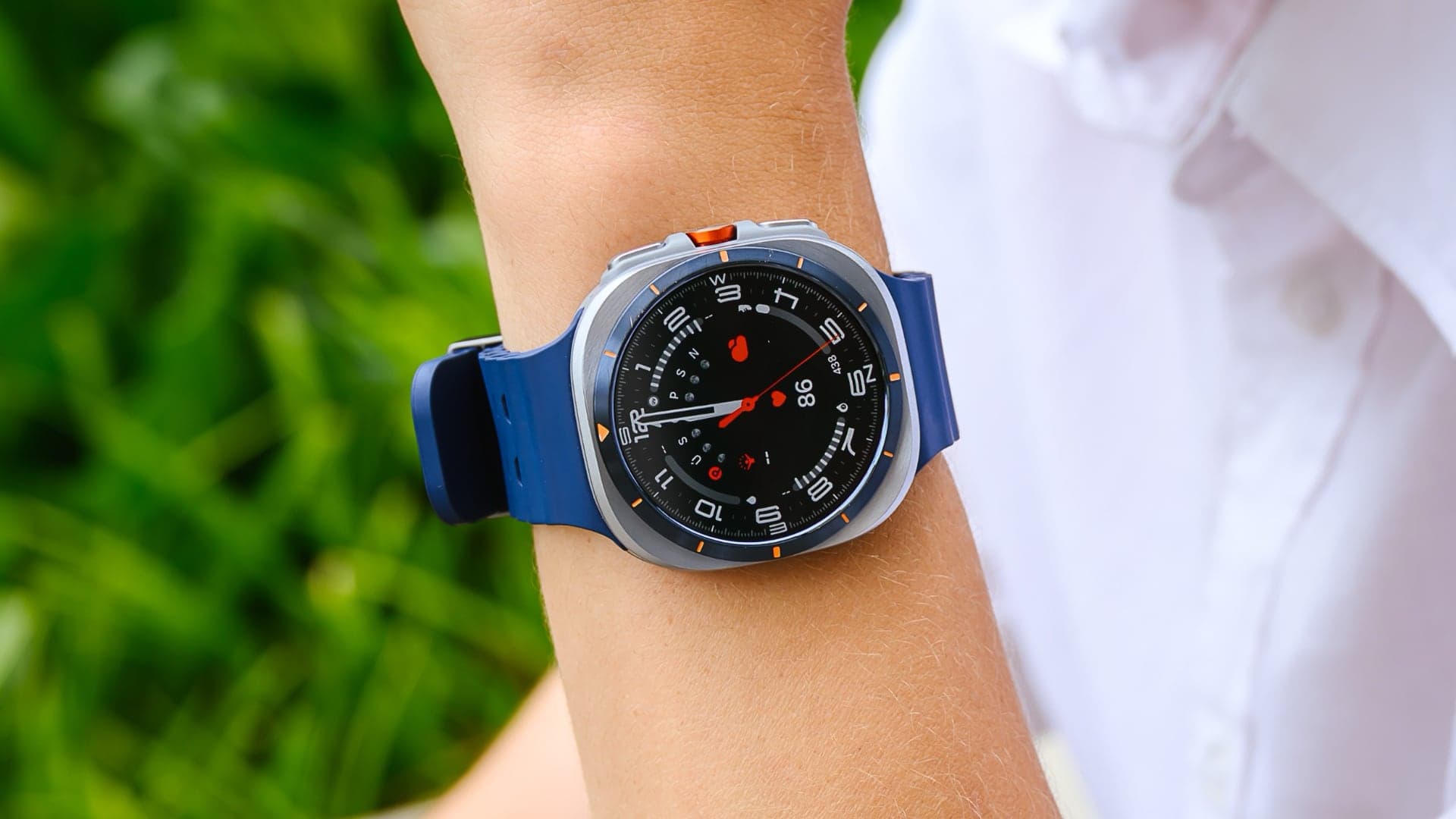 Samsung Galaxy Watch Ultra (2025) | Zdroj: Mobil Pohotovost