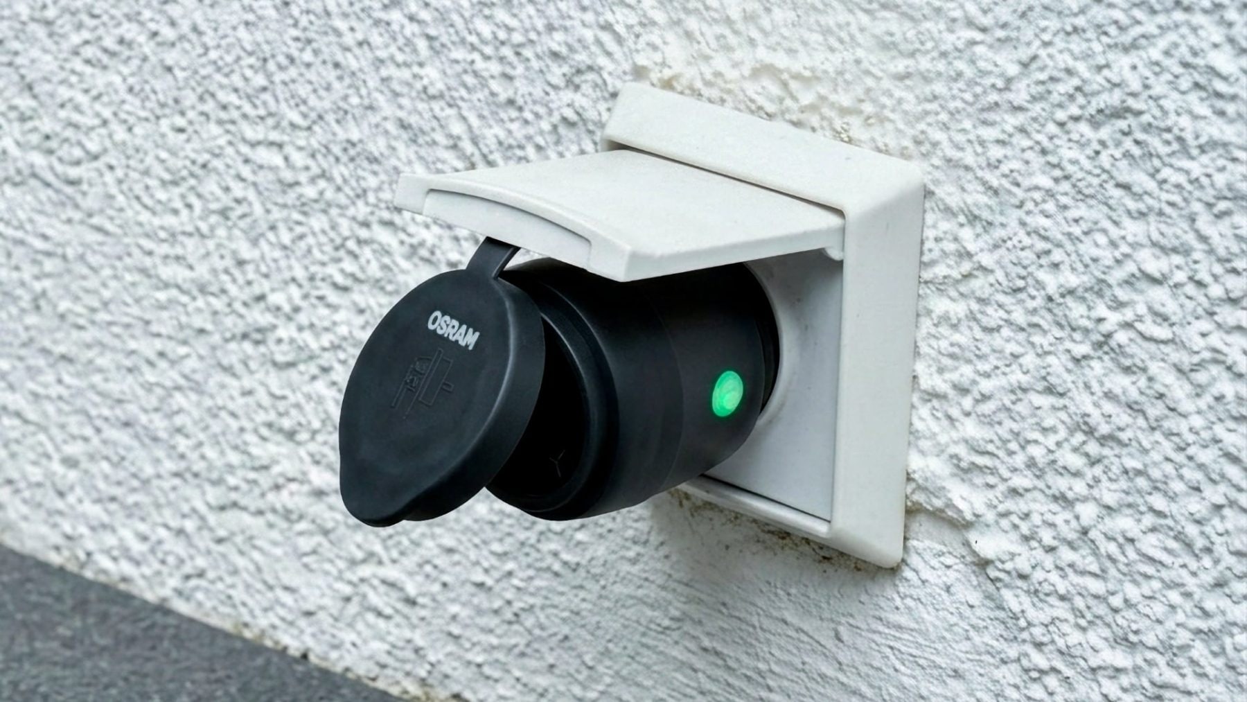 Chytrá zásuvka Osram Smart Wi-Fi Matter | Zdroj: Lidl