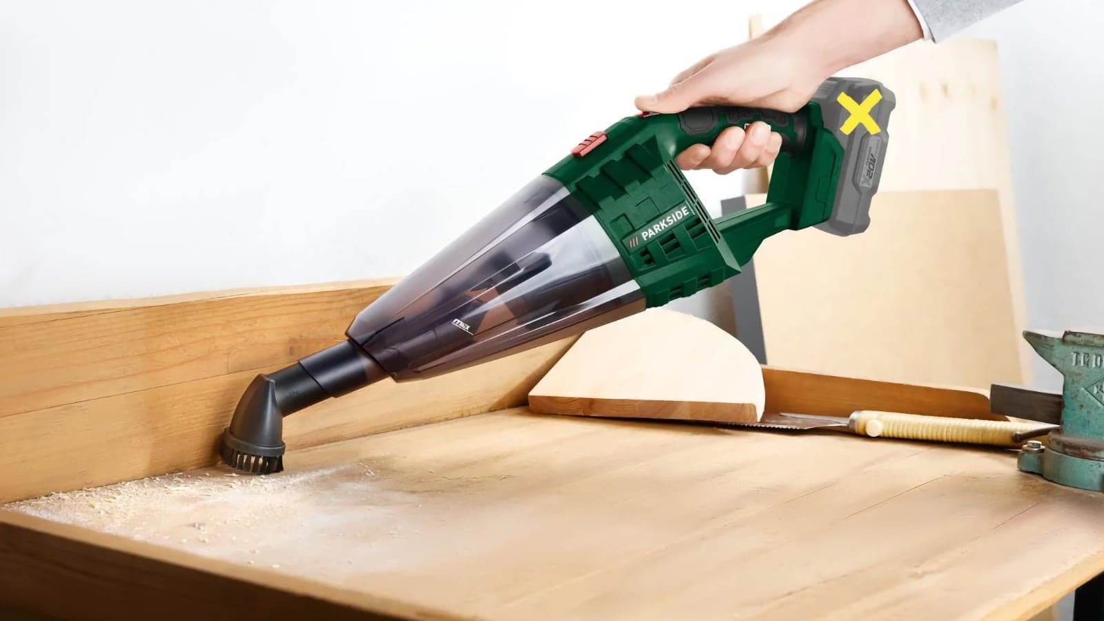 Aku ruční vysavač Parkside PHSSA 20-Li D2 | Zdroj: Lidl